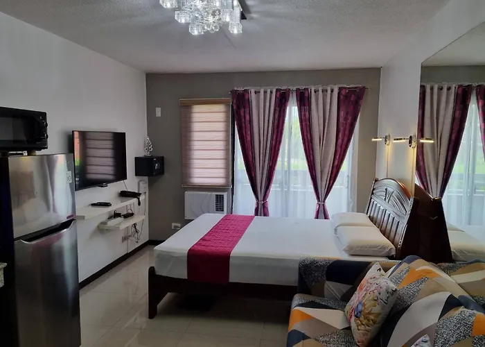 Cozy Guest In With Private Entrance And Shared Pool 3* Cebu