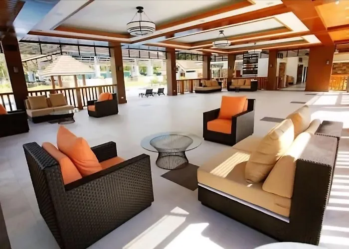 Gjestgiverier Cozy Guest In With Private Entrance And Shared Pool Cebu